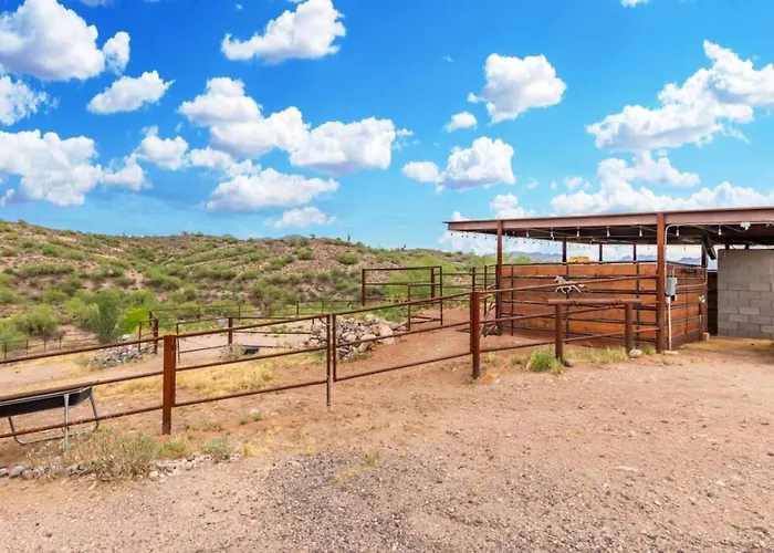 Holiday home Stunning Secluded Ranch, Sleeps 6 Comfortably, Pool & Jacuzzi Fountain Hills