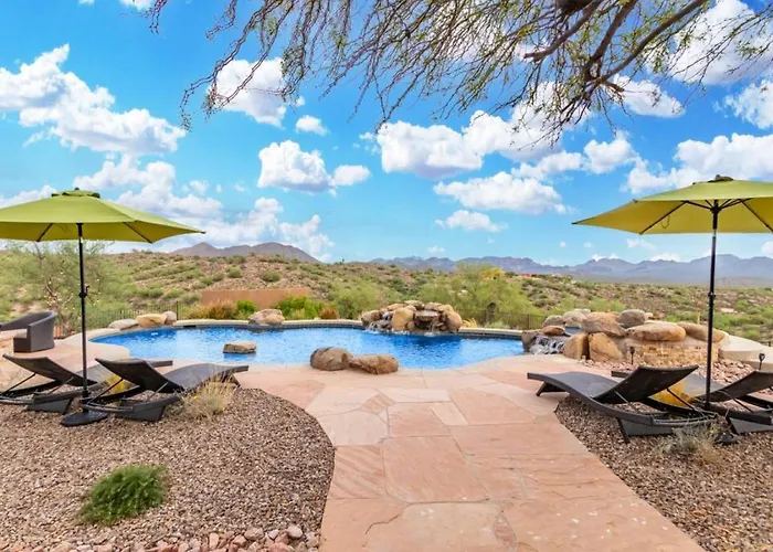Stunning Secluded Ranch, Sleeps 6 Comfortably, Pool & Jacuzzi * Fountain Hills