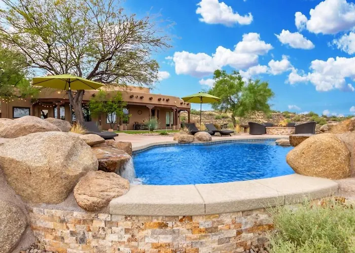 Holiday home Stunning Secluded Ranch, Sleeps 6 Comfortably, Pool & Jacuzzi Fountain Hills